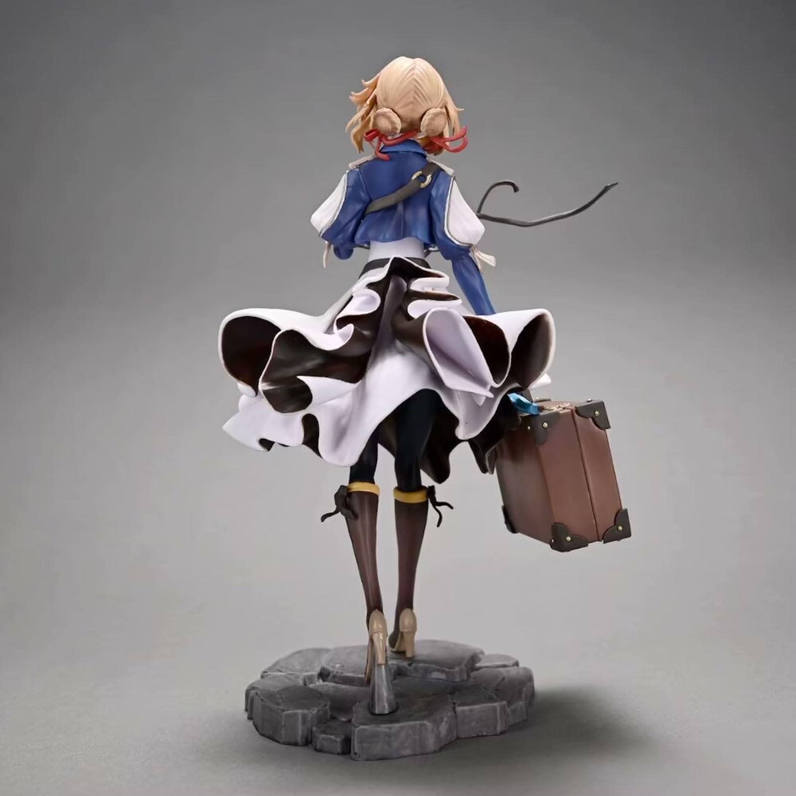 Amazon.co.jp: [YAORUI] ヴァイオレット・エヴァーガーデン フィギュア