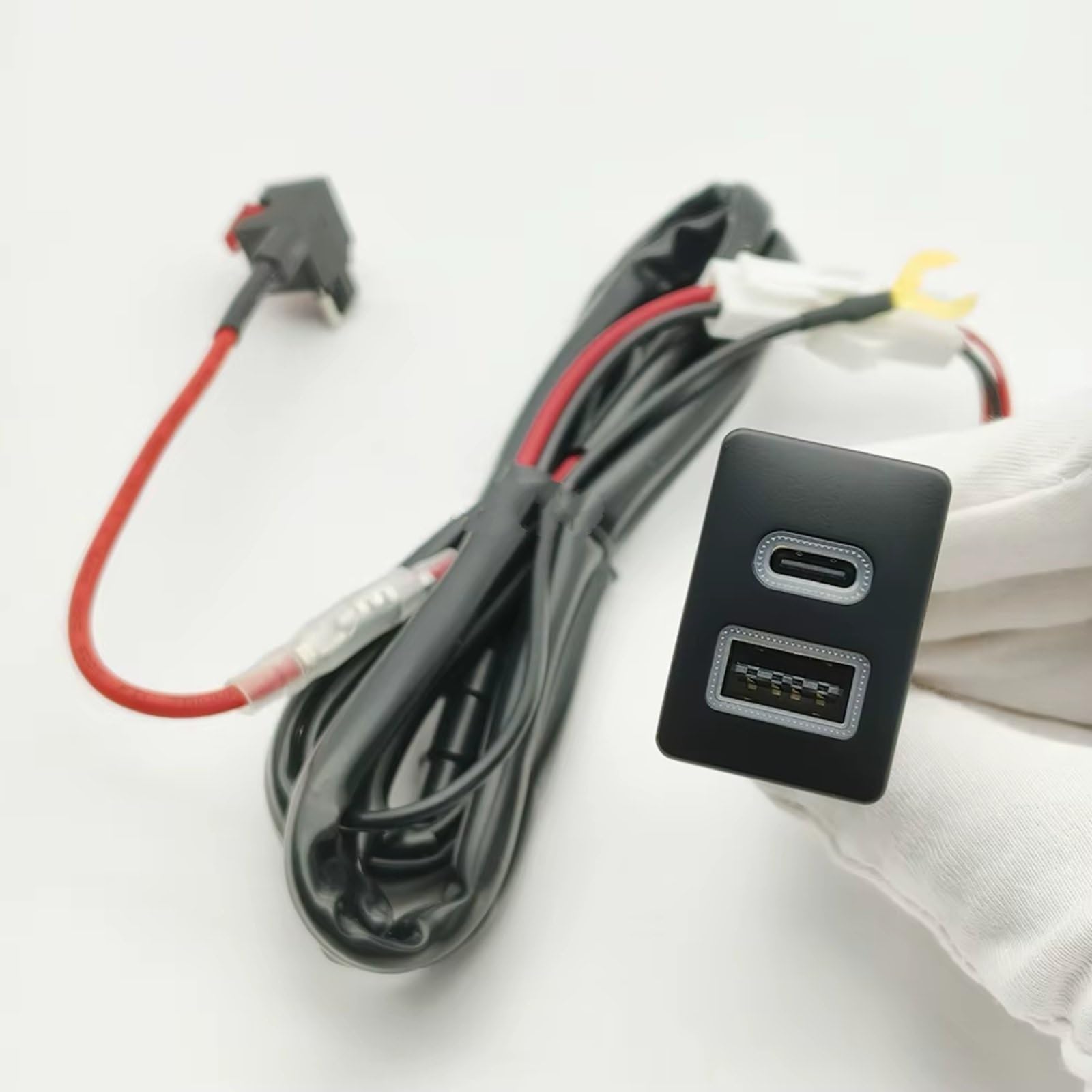 Aux USB carga Módulo Enchufe USB Consola Compatible Con Mitsubishi Para Outlander Cargador Coche PD Carga Rápida QC3.0 Adaptador Carga De Teléfono Salida