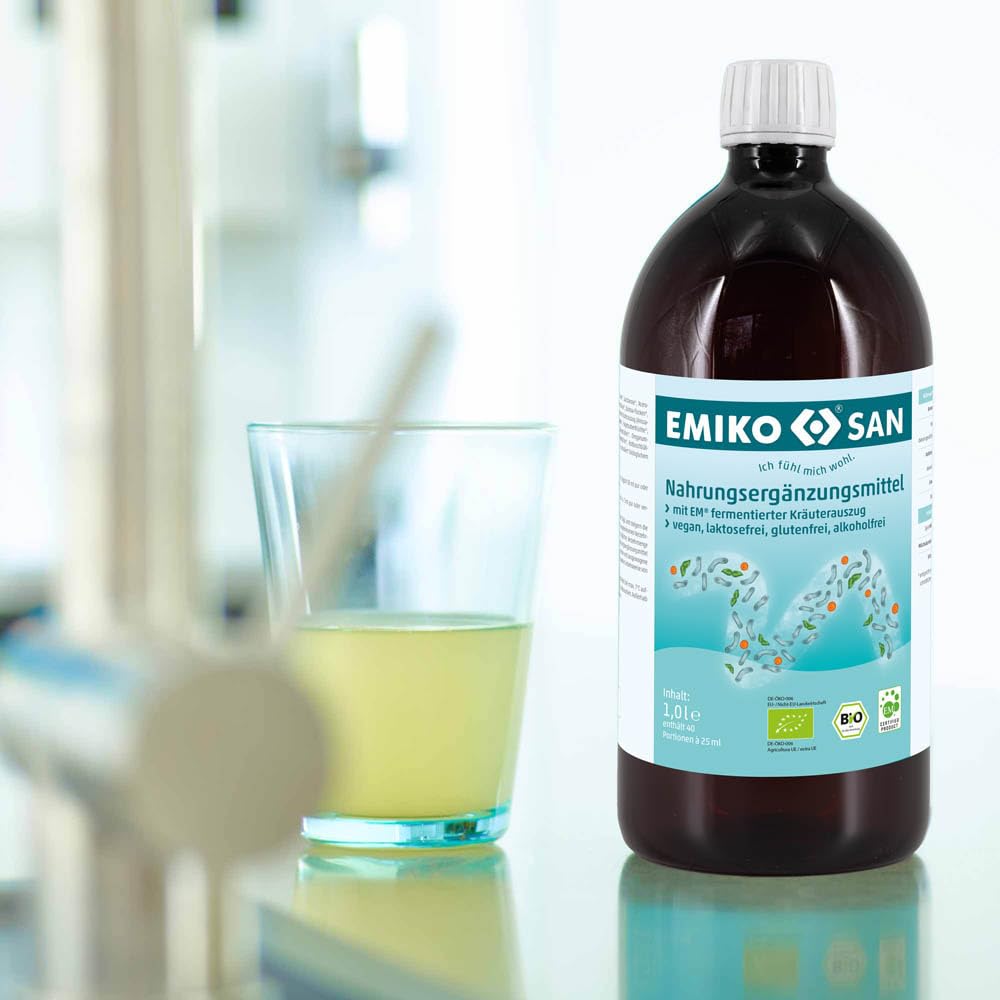 Emiko San Integratore alimentare con Microrganismi Effettivi EM (1 Litro) Emiko