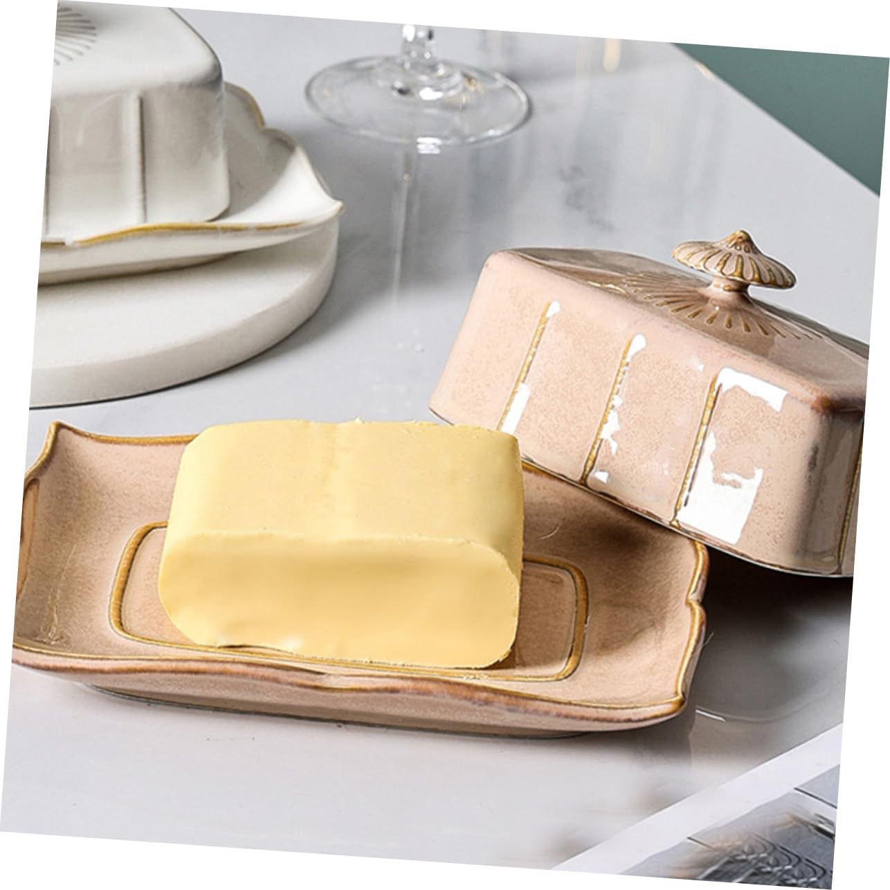 Ceramic Butter Dish Lid Multi-functional Cheese Container for Serving Practical Dessert Plate for Kitchen for Butter and Cheese Storage