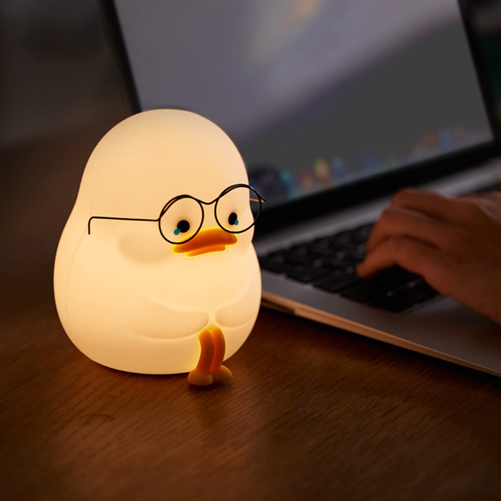 Amazon.co.jp: IINCOOY エモダックナイトライト かわいいシリコン 