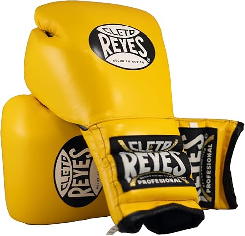 Miniatura 12 de CLETO REYES Traditional Professional-Grade Boxing Gloves with Laces for Training, Sparring and Heavy Punching Bags for Men and Women, MMA, Azul