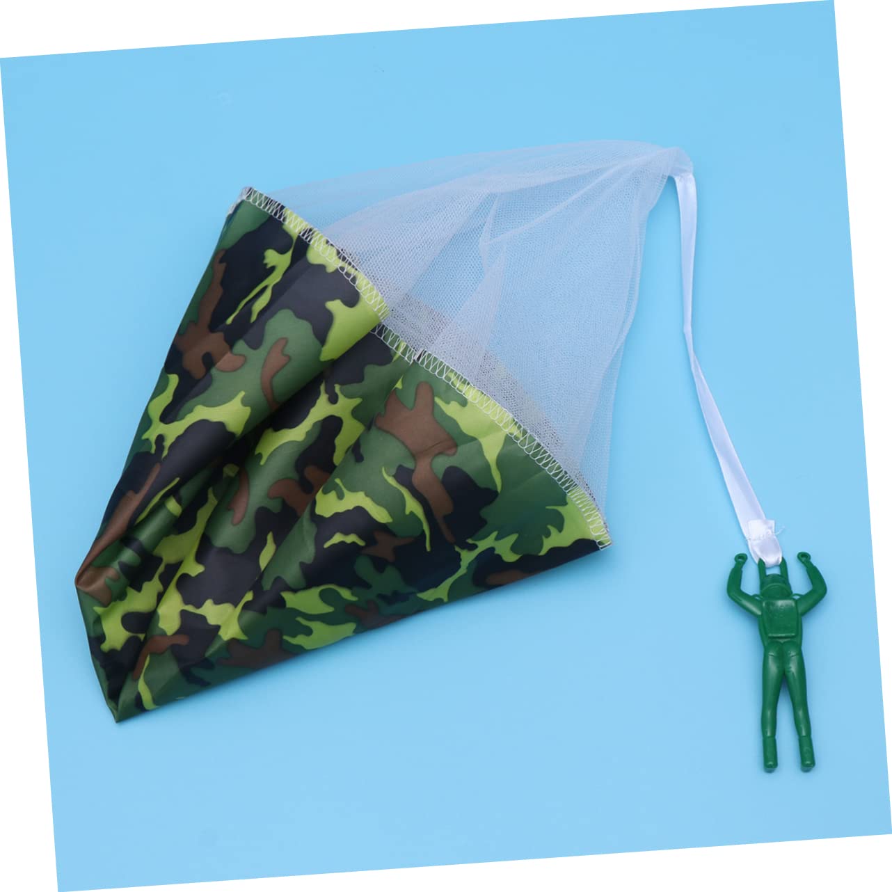 LIOOBO Boys and Girls Parachute Toys Outdoor Mini Parachute Hand Throw Toddlers Fun