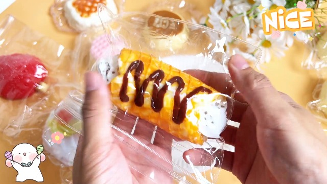 Amazon | MORISHOP スクイーズケーキ おもちゃ 水感もちもち ぷにぷに