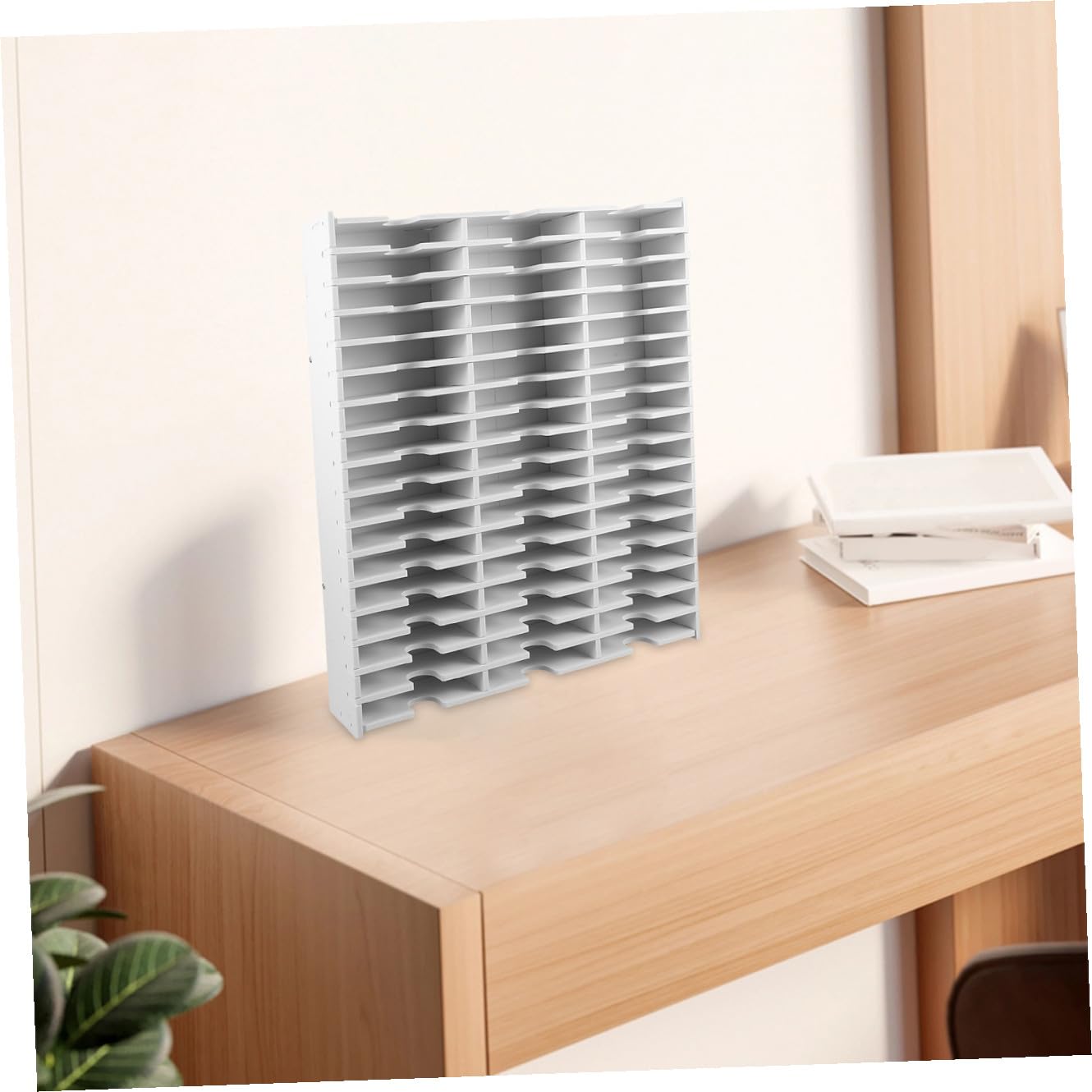 Luxshiny Portaoggetti da Tavolo in Pvc Bianco 51 Slot per Organizer di Timbri e Cuscinetti di Inchiostro, Design Raffinato e Multifunzionale per Uso