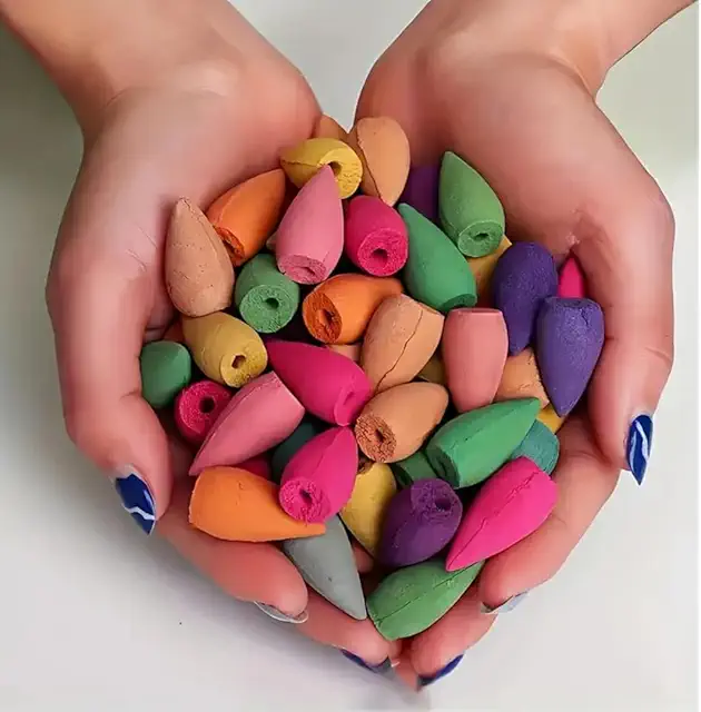 Conos de Incienso Natural de Cascada - 20 Unidades para Aromaterapia y Meditación