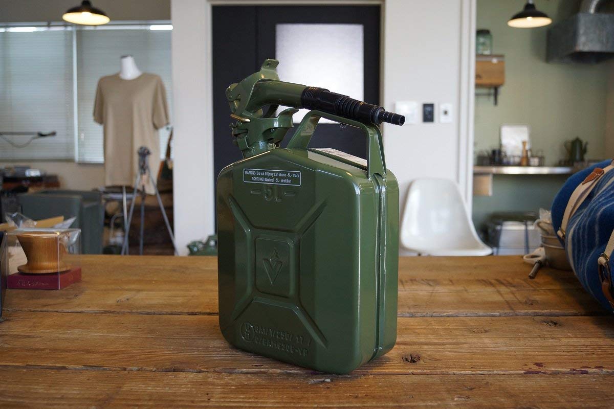 Amazon | VALPRO社 NATO軍ジェリカン 5L スパウトセット カラー