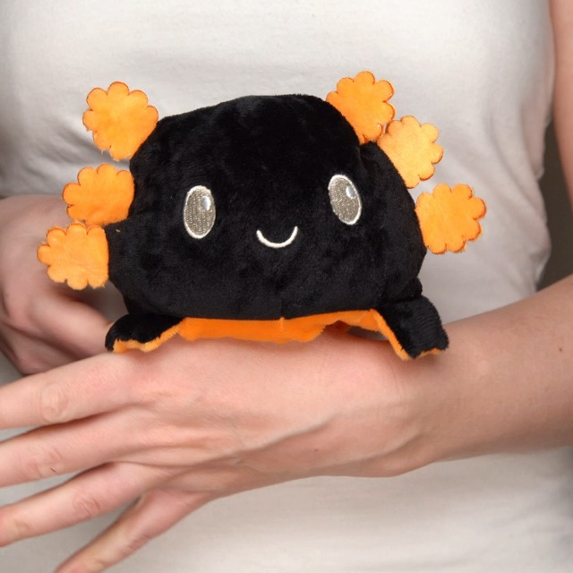 Amazon.com: TeeTurtle Reversible Axolotl Plushie 4-Inch Black +