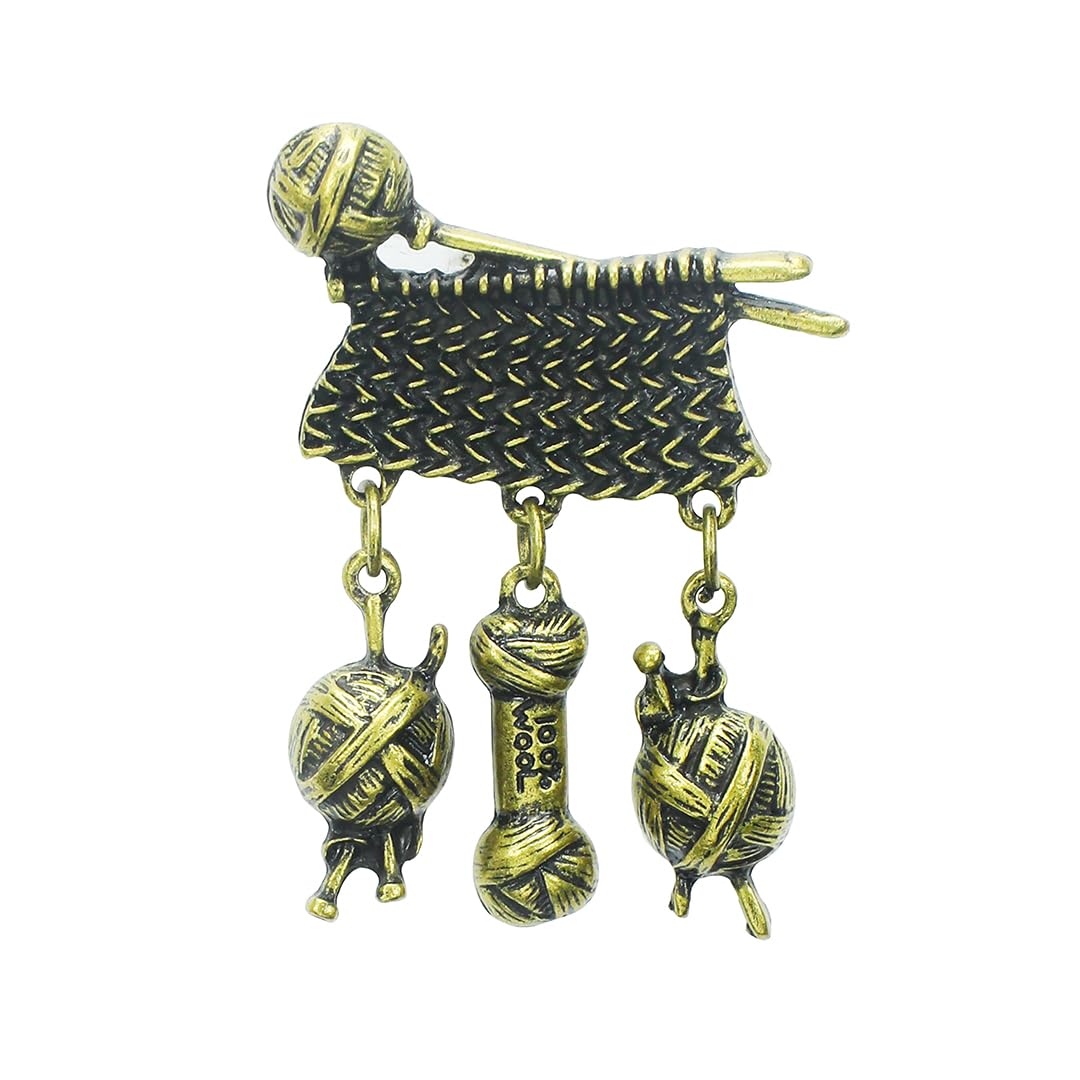 Kavove The Star Medallion Golden Brooch