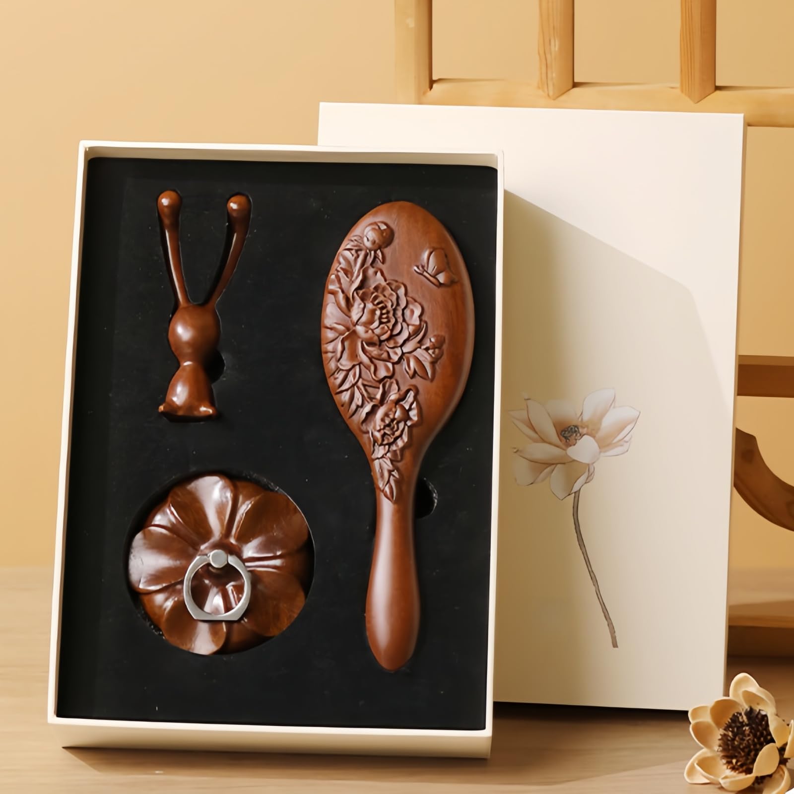 Set regalo con pettine in legno di sandalo, spazzola antistatica in legno e