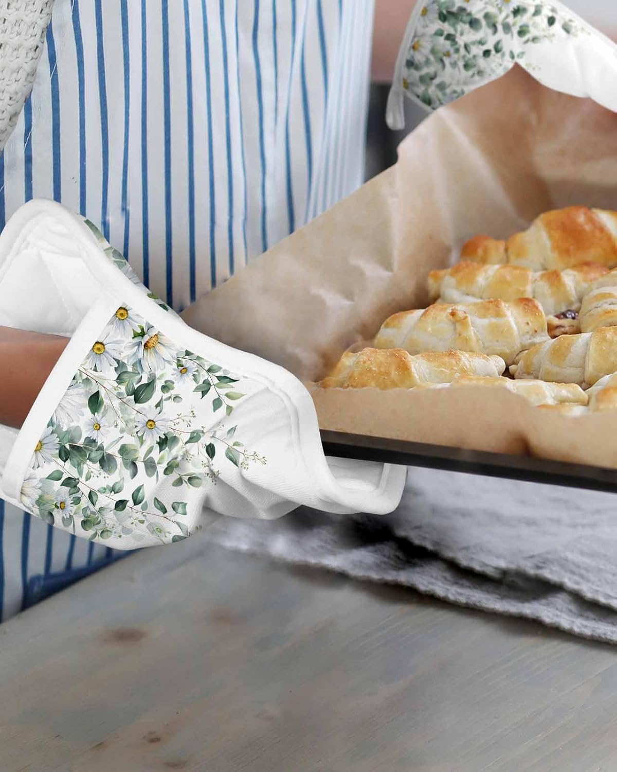 Pot Holders with Pockets, Heat-Resistant Hot Pads for Kitchen, Rural Style Green Leaves and Daisies Oven Mitts Pot Holders Sets Potholders for Baking Cooking Pack of 5