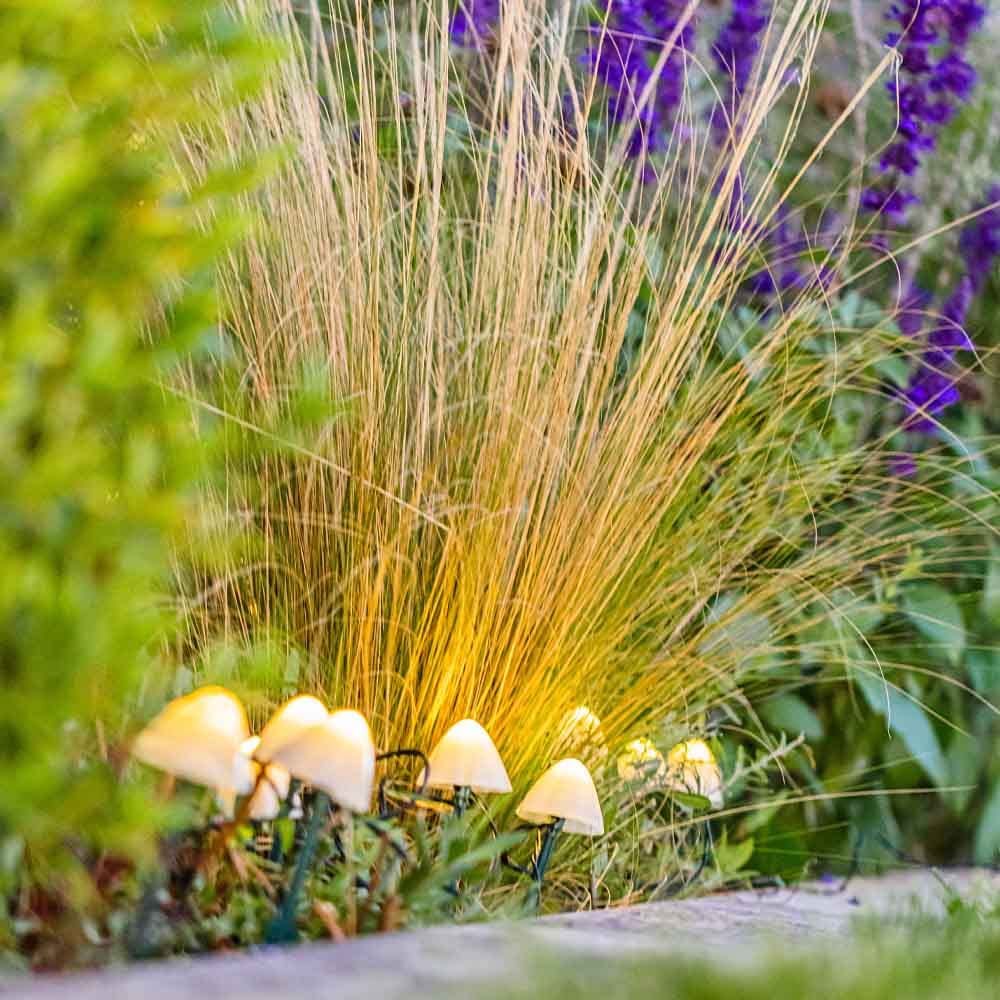 LUMI JARDIN 10 mini solarnych grzybów świetlnych znaczników ścieżki CHAMPY LED ciepła biel 3,8 m
