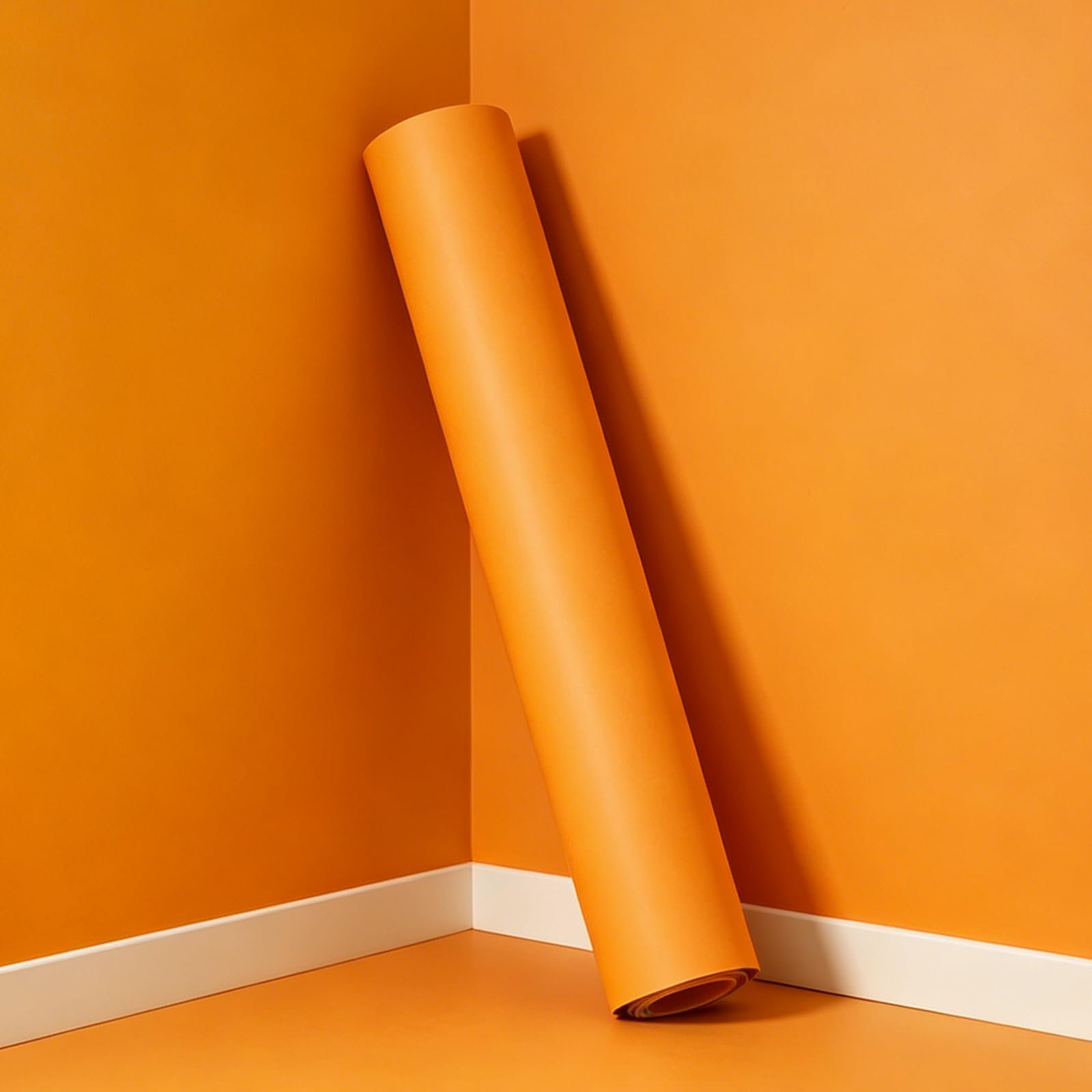 Papel pintado mate naranja decorativo para dar vida a las paredes de tu cocina