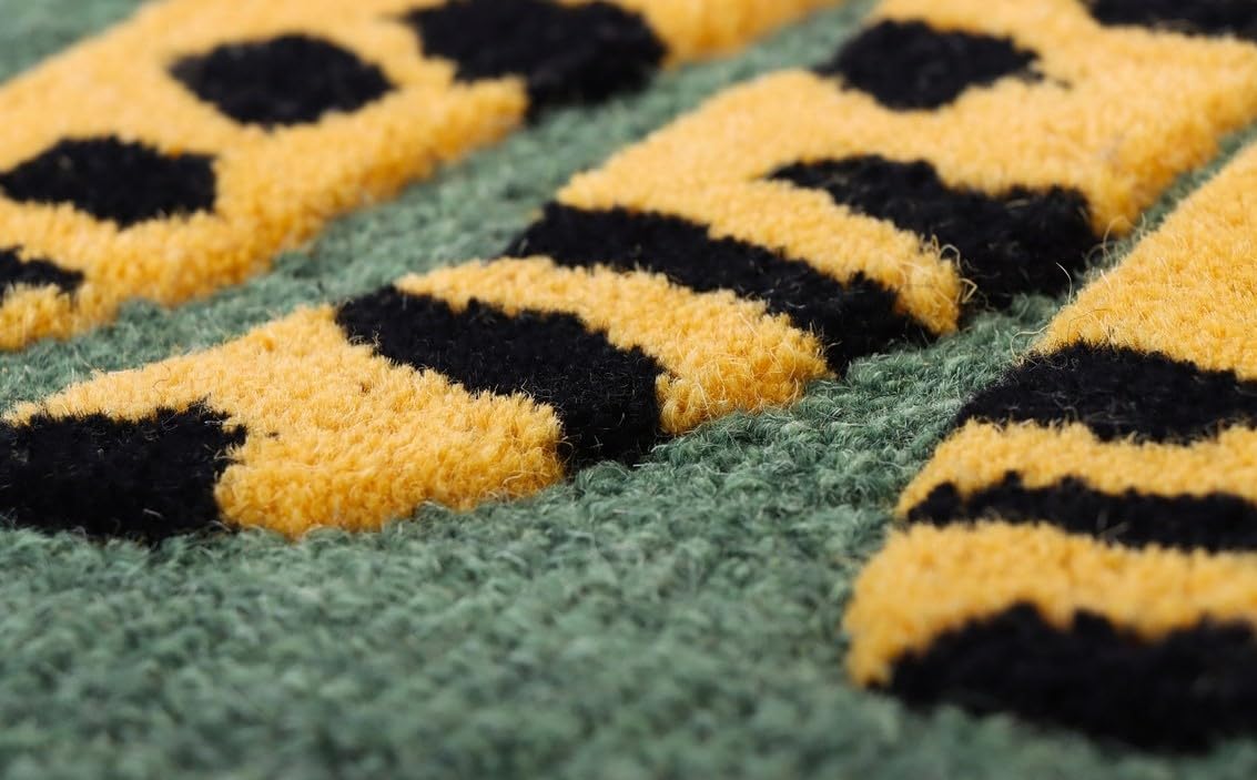 Wool Hand-Tufted Catwalk Rug – Green Woolen Animal Print Carpet, Large Area Rug for Bedroom & Living Room (6 x 9 Ft)