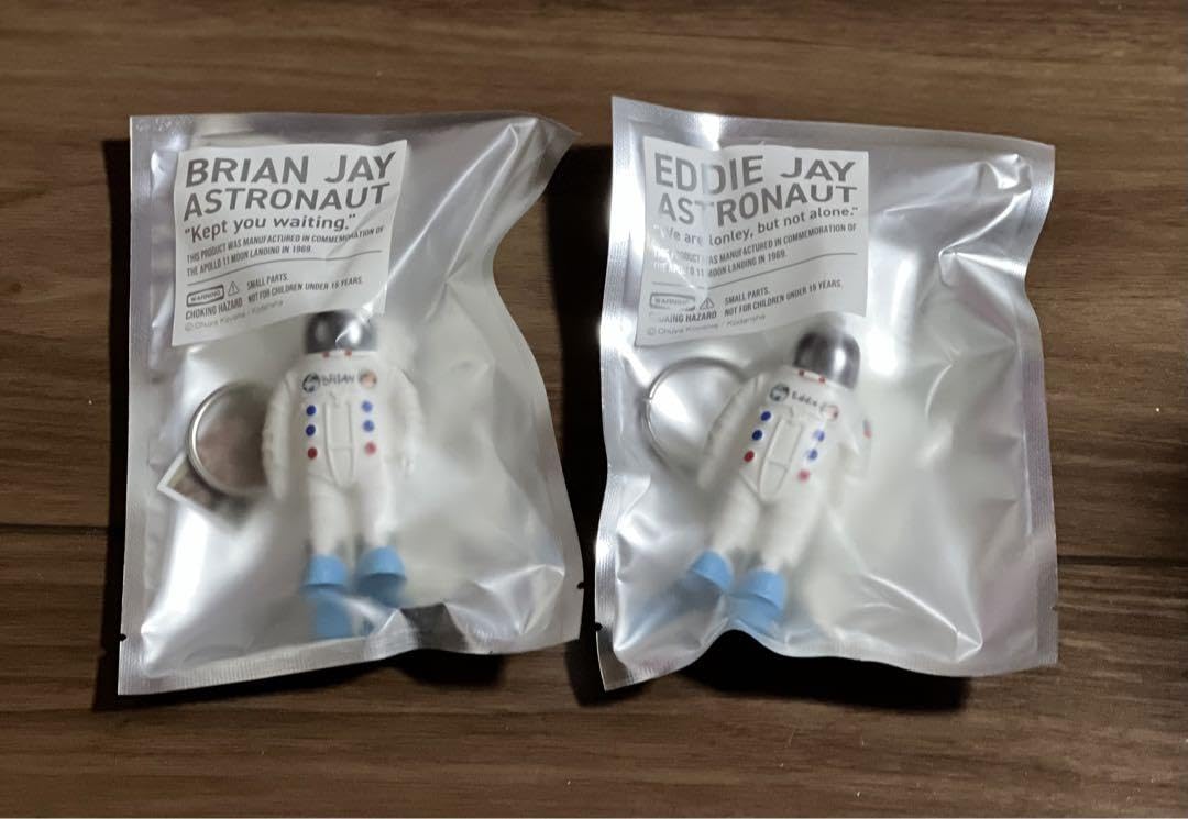 宇宙兄弟　エディ　ブライアン　人形　フィギュア コヤチュー部プレミアム先行販売】エディ＆ブライアン人形 復刻