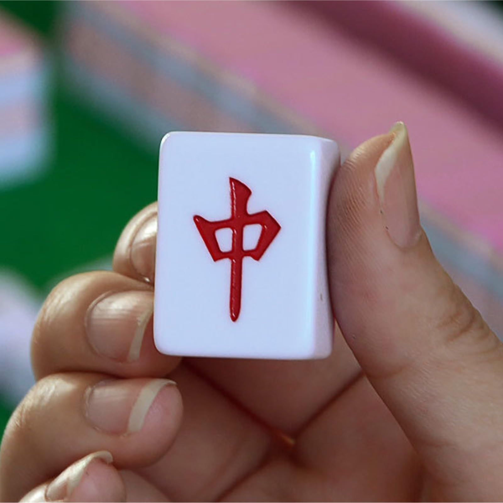 Mahjong-Set, Kleines Mahjong-Reisespiel for die Familie mit 144 gravierten Spielsteinen, handgefertigtes Mahjong-Spiel for den Haushalt(Grün)