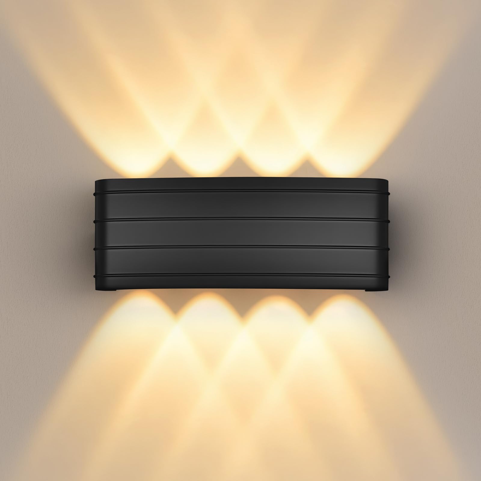 GeyouLux LED Wandleuchte Innen IP65, 8W Modernes Design Wandlampe mit 8 Lichtquellen, 2700K Warmweiß Außenwandleuchte, LED Wandbeleuchtung für Wohnzimmer Schlafzimmer Flur Balkon Treppenhaus