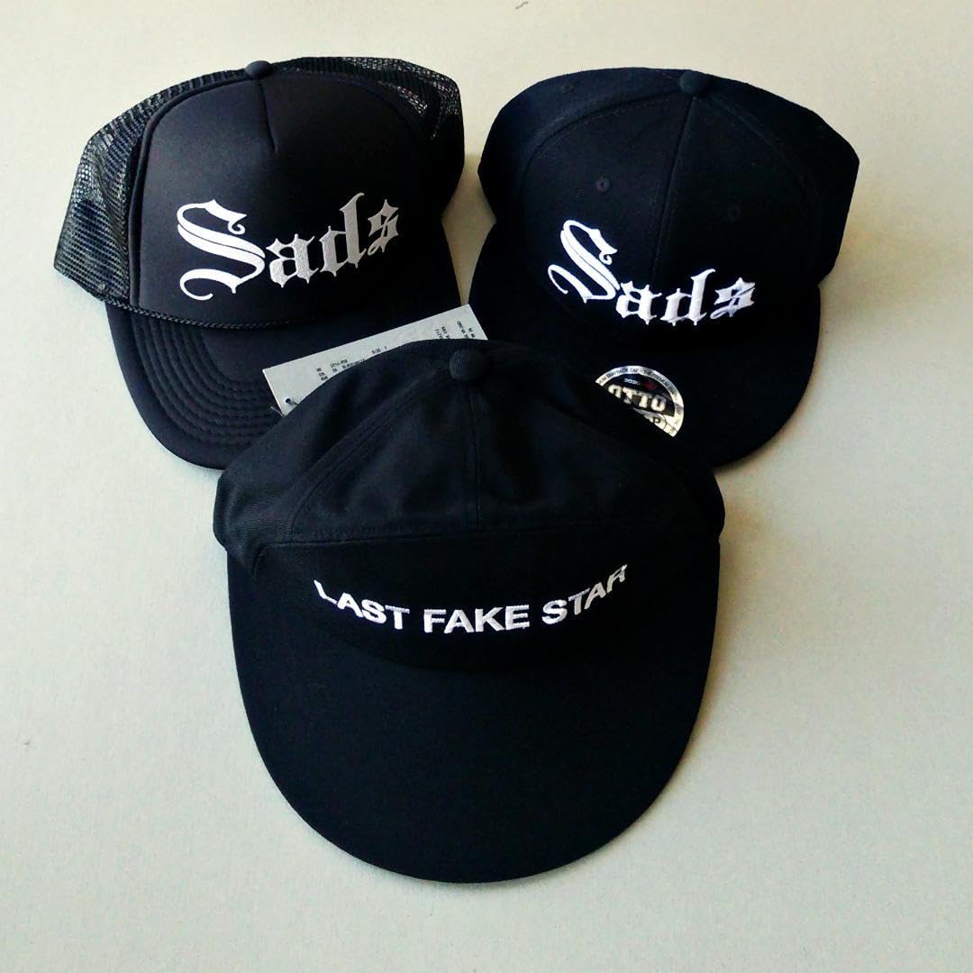 清春 KIYOHARU/キャップ(3個set)/ライブツアーグッズ Amazon.co.jp: 清春 KIYOHARUキャップ3個setライブツアーグッズ