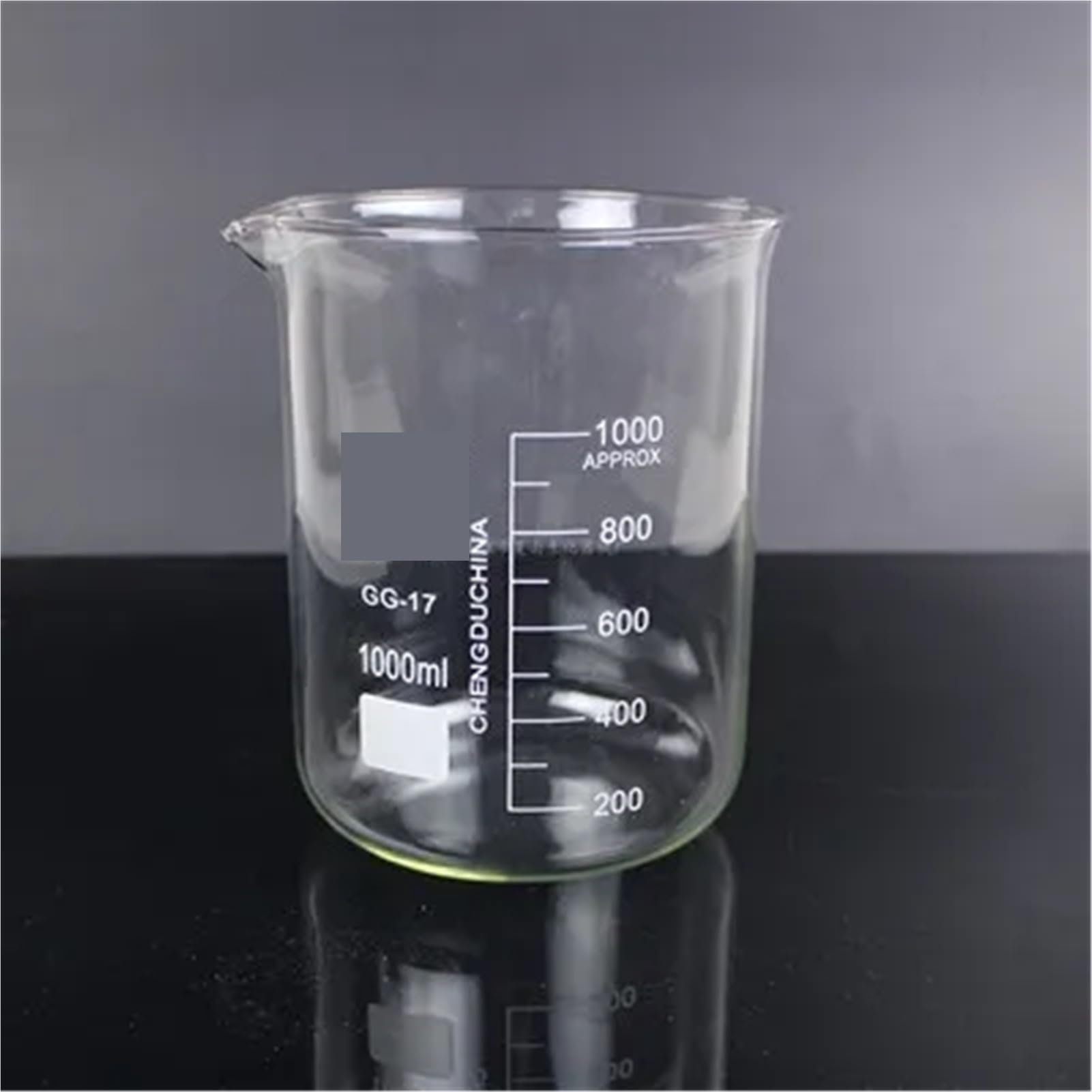 Vasos de precipitados de vidrio de borosilicato (250 ml, 500 ml, 1000 ml y 2000 ml) resistentes al calor for experimentos de química.