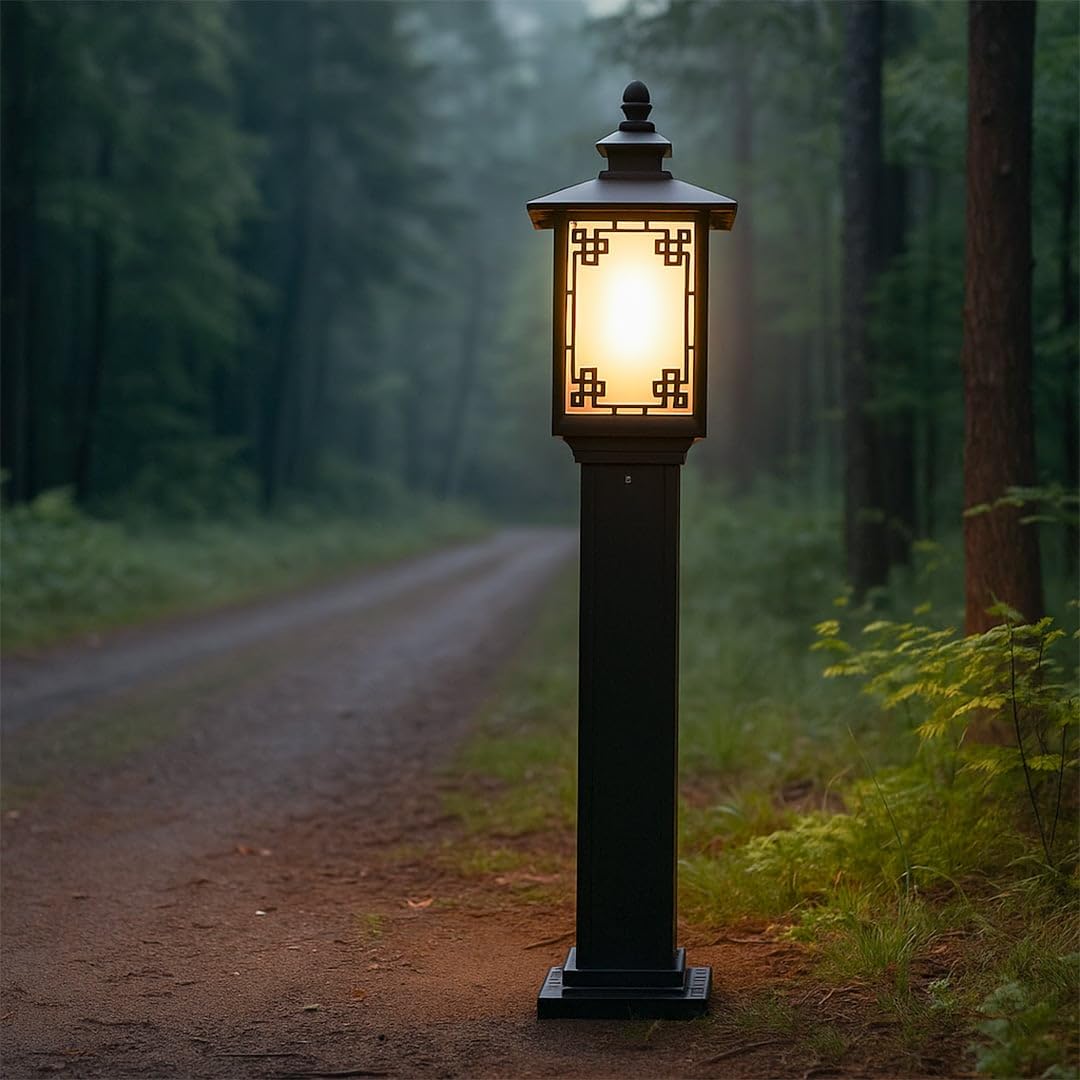Whispering Homes Yaquina Vintage Outdoor Pole Light-image-6