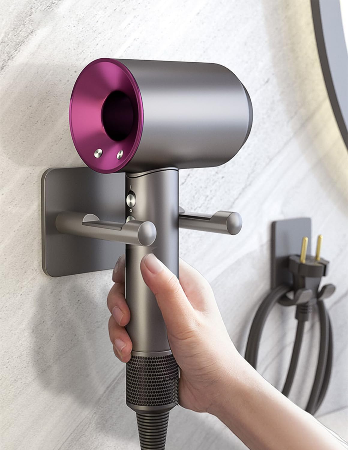 Porta Phon Compatibile con Dyson, Adesivo, Appendi Phon Bagno, Porta Asciugacapelli avec Rangement des câbles, Convient pour 3 embouts, en alliage d'aluminium