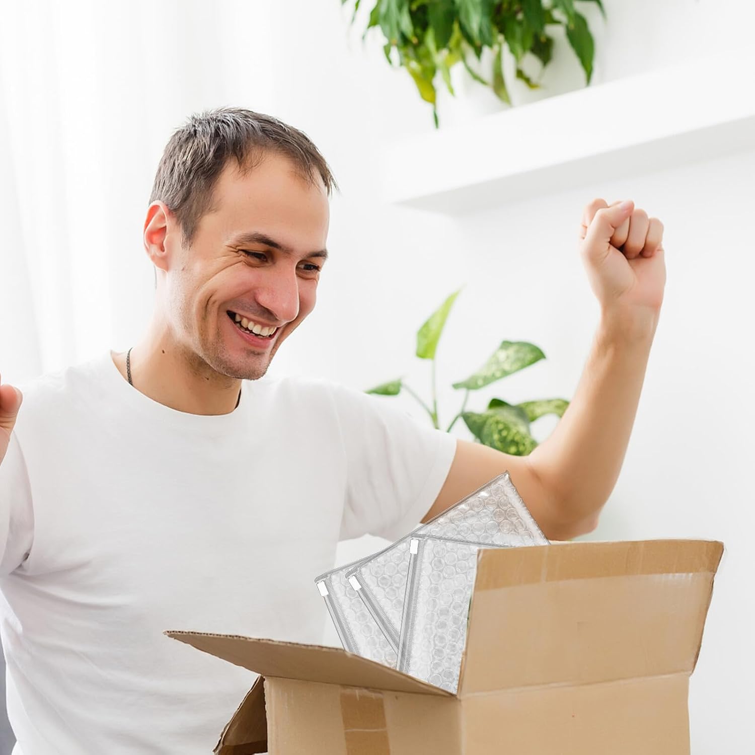 Mipcase 10pcs Self-sealing Bubble Pouches 0.25mm Thick 21x16cm Protective Packaging Bags for Shipping, Moving, and Jewelry Transport