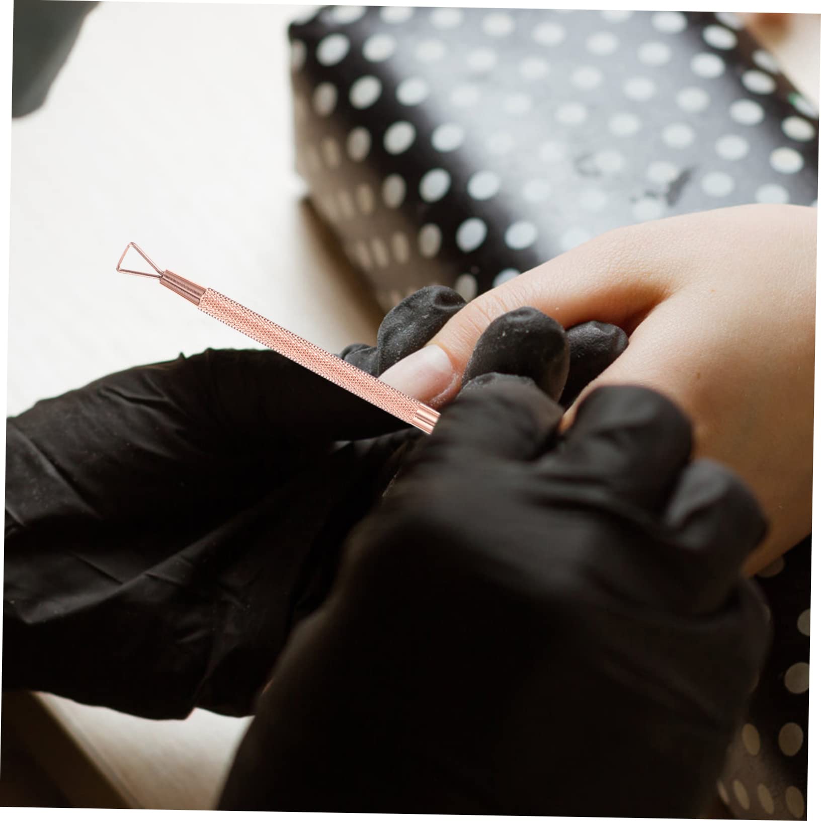 NULYLU 5pcs Professional Stainless Steel Nail Remover Kit for Gel Polish Removal Cuticle Pusher for Women Easy to Use Nail Art Tools