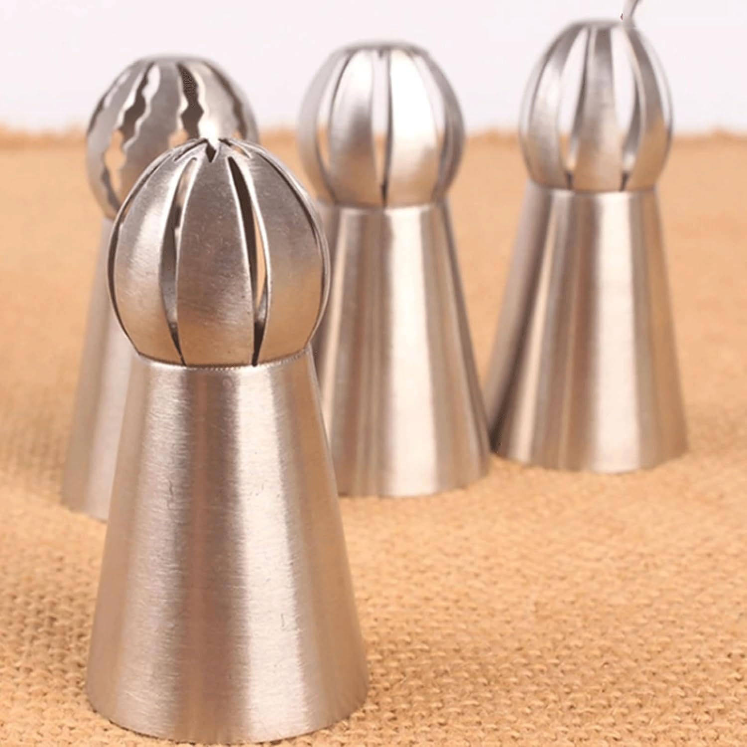 Pastry Nozzles Stainless Steel Piping Tips 4Pcs Icing Tips Russian Tips Spherical Ball Icing Piping Nozzles Decorating Tips Baking