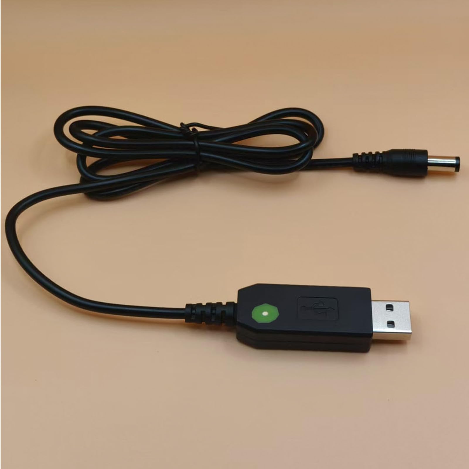 Générique Adattatore USB a CC, cavo da 5 V a 9 V/12 V, tensione spinta corda, jack connettore, soluzione portatile per fan, tavolo lampada, pianoforte, elettronica, dispositivi domestici