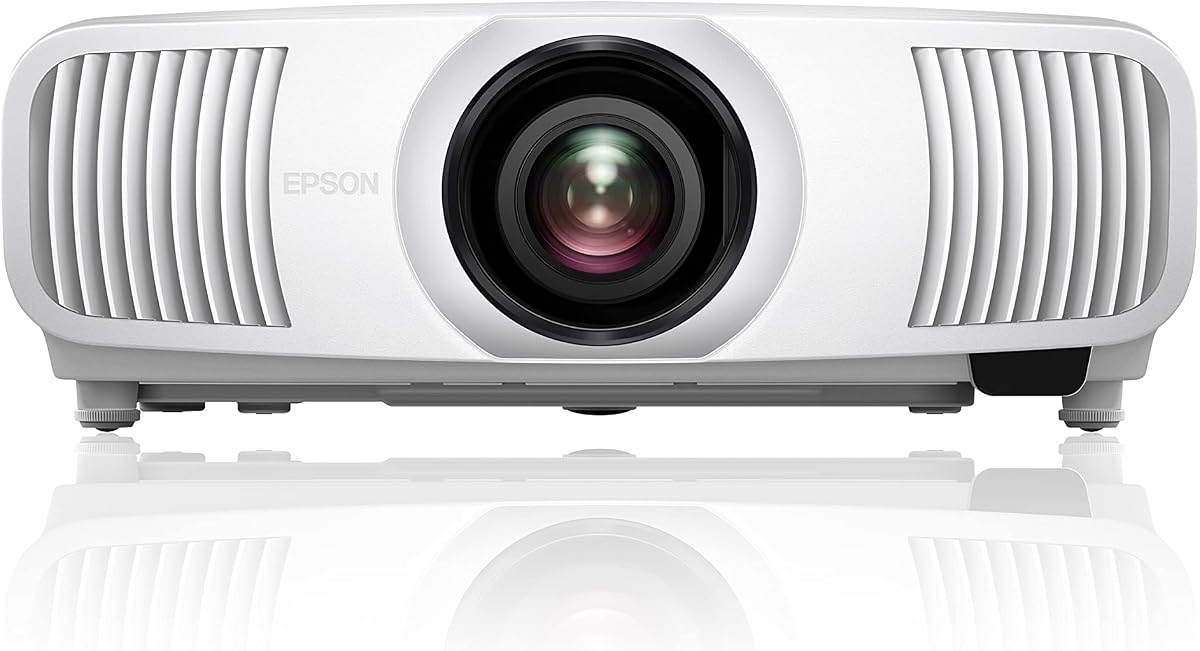 Proyector láser Home Cinema LS11000 4K PRO-UHD, HDR, HDR10+, 2.500 lúmenes de color y brillo blanco, HDMI 2.1, lente motorizada, cambio de lente, enfoque, zoom, 3840 x 2160, 120 Hz, cine en casa, juegos | 3-Chip 3LCD 2500 lúmenes de color y brillo blanco HDMI 2.1 lente motorizada enfoque y zoom 120 Hz juegos 3840x2160 resolución