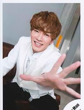 snowman スノーマン 公式写真 深澤辰哉 Amazon.co.jp: Snow Man 公式 生 写真（深澤辰哉）SM03321 : ホビー