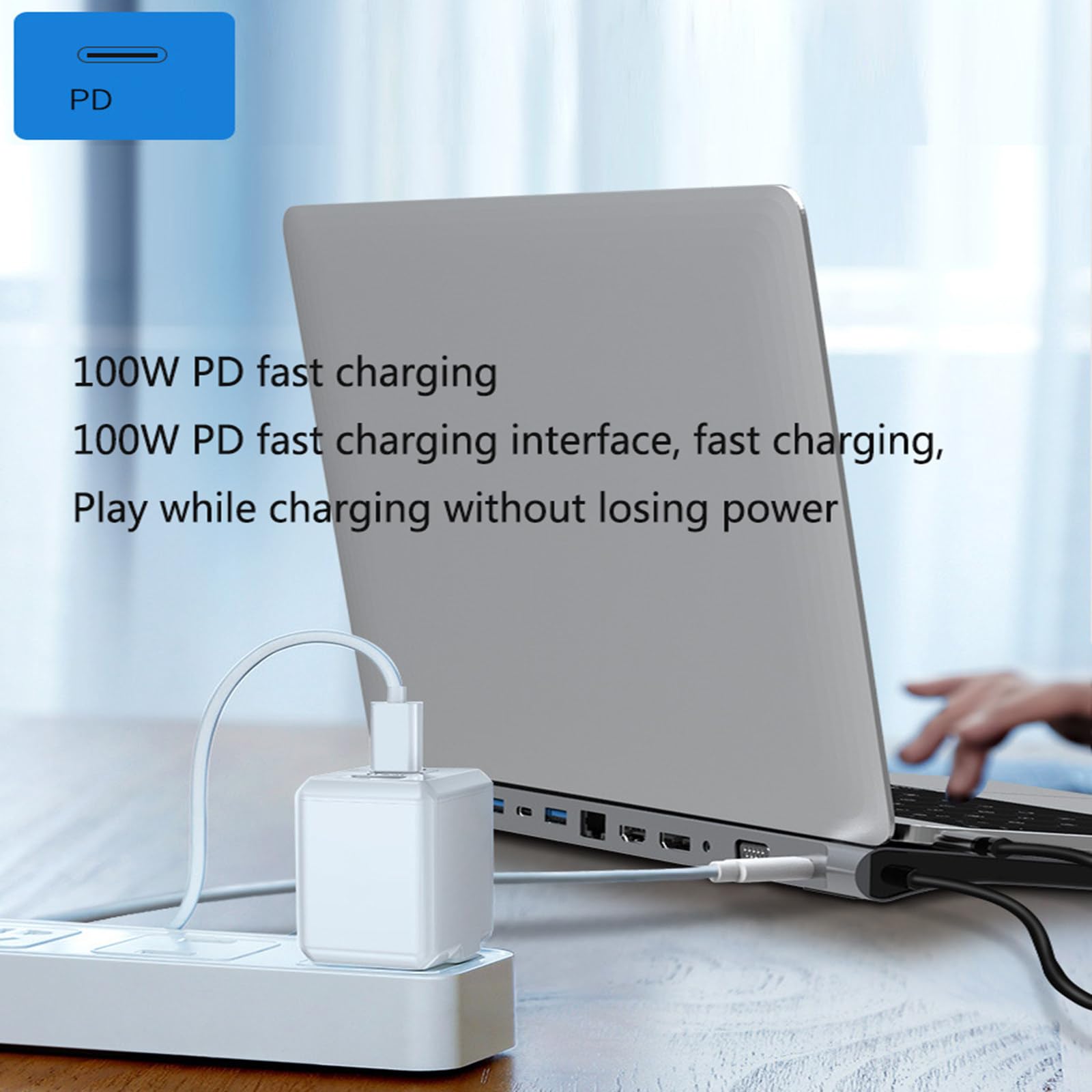 Il dock di espansione della porta Gigabit Ethernet di tipo C è adatto a vari stili di docking station 12 in 1 per notebook