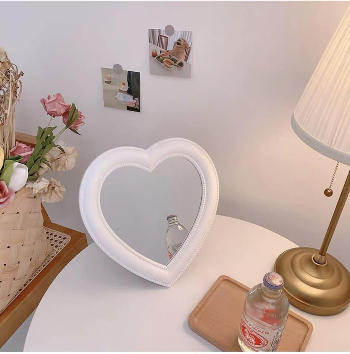 Hosoncovy Coronary heart Form Foldable Desktop Make-up Mirror with Stand Tabletop Mirror with Stand Wall Mirror for Hanging Ornamental Mirror Handheld Mirror Beauty Mirror Self-importance MirrorGift Mirror (White)
