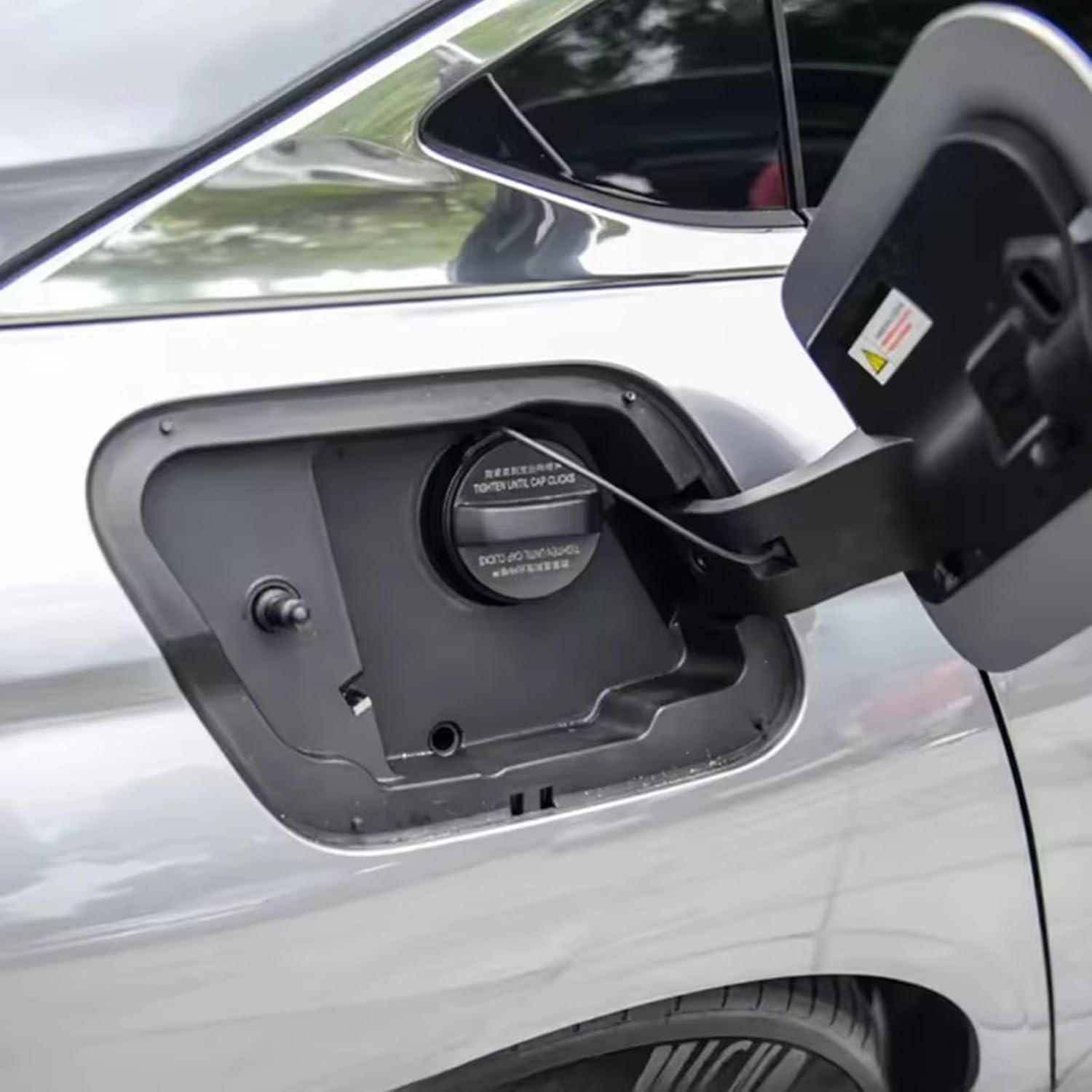 燃料タンクフィラーキャップアセンブリ、に適合する プジョー 4008 2016 2017 2018 2019 2020 2021 2