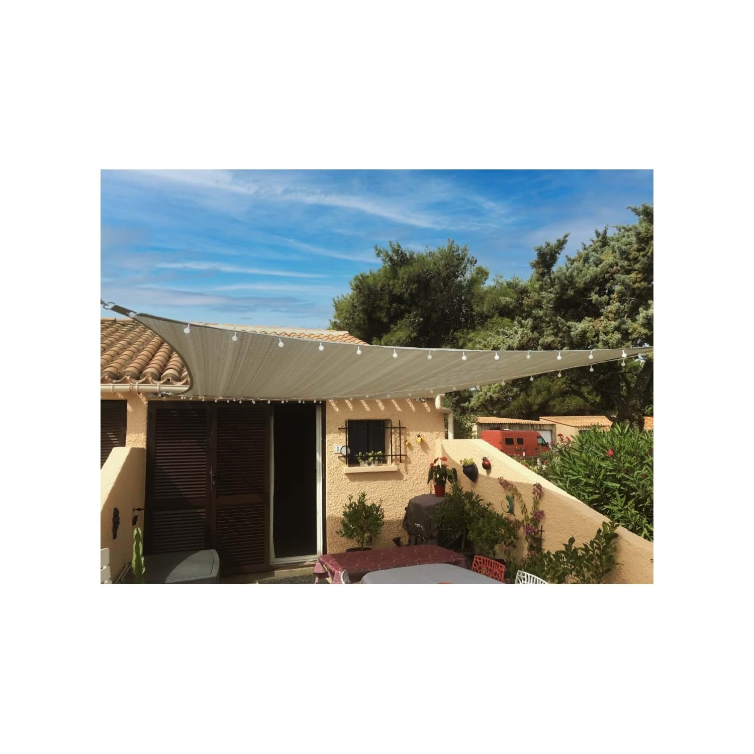 Vela Ombreggiante Quadrata in HDPE 4x4 m Cloud – Traspirante UV, Anelli Acciaio Inox, Antimuffa – Per Giardino e Terrazza