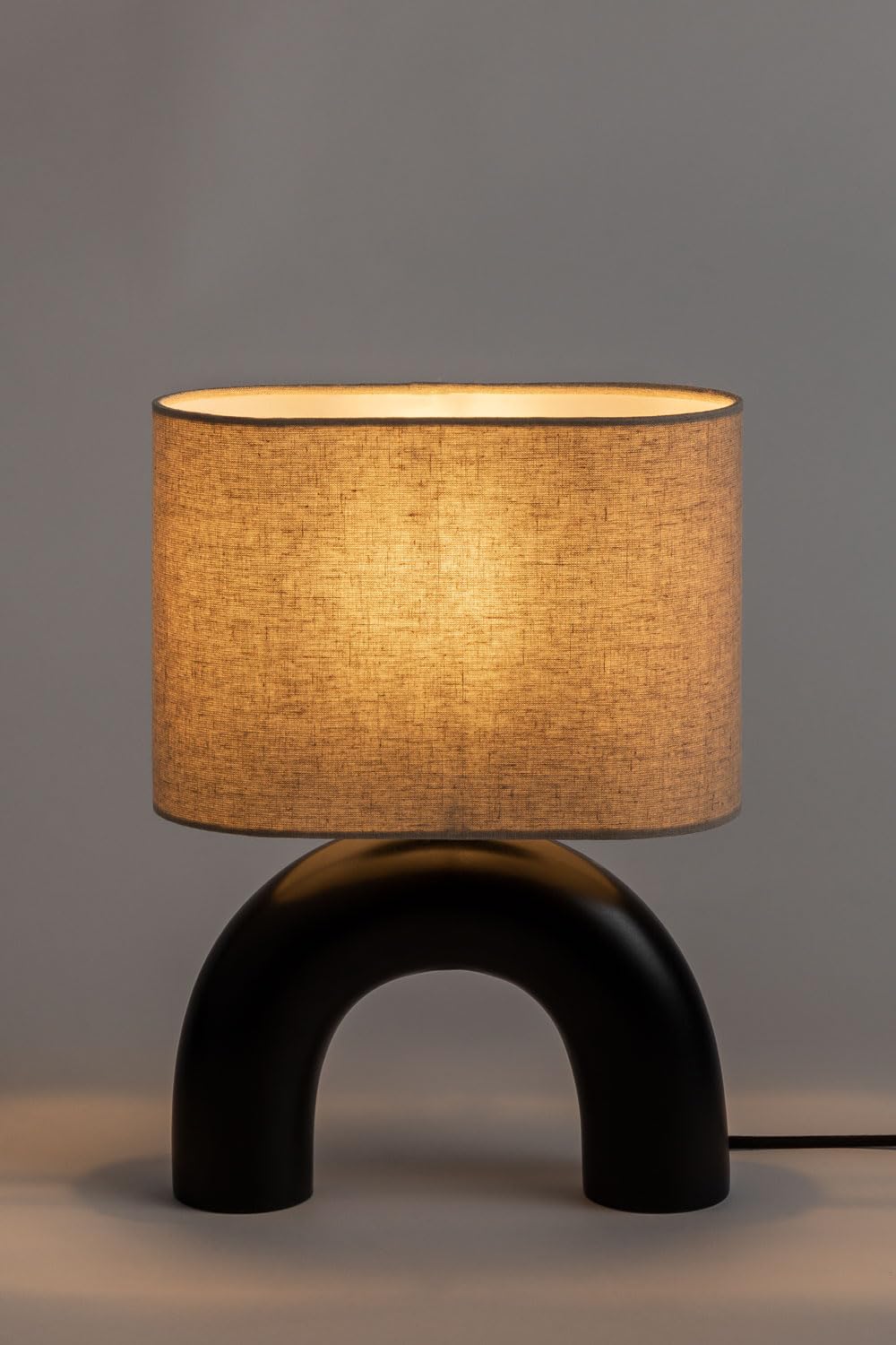 SKLUM Ceramiczna lampa stołowa Finley