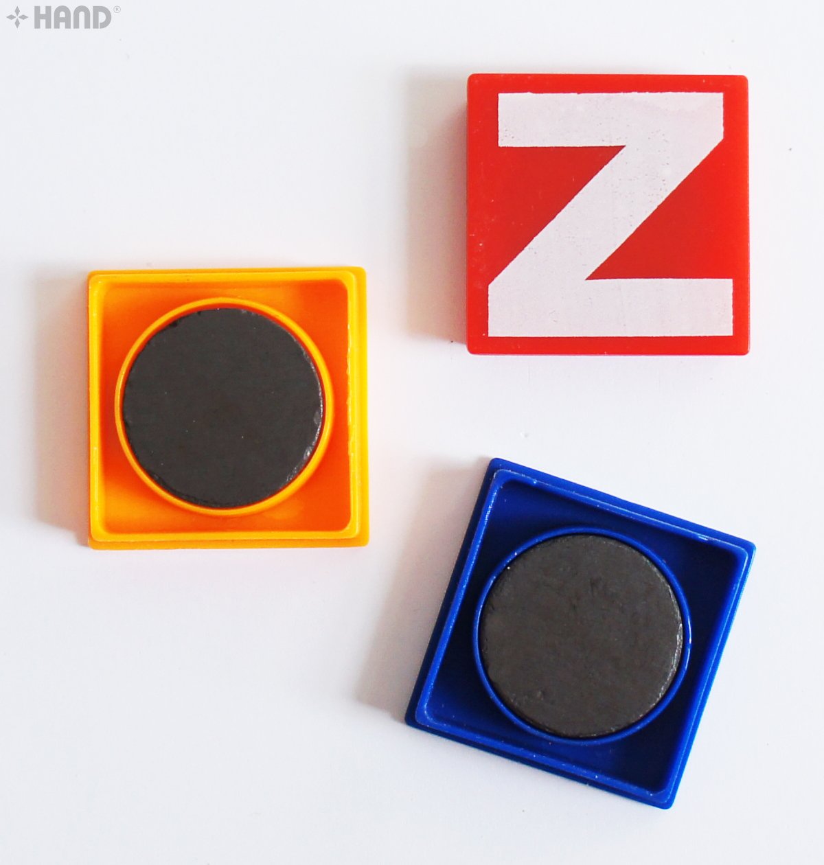 CT-6622 Grand Couleurs Fortes Assirted Magnetic Lieu Cas Alphabet Lettres majuscules - 3.5cm