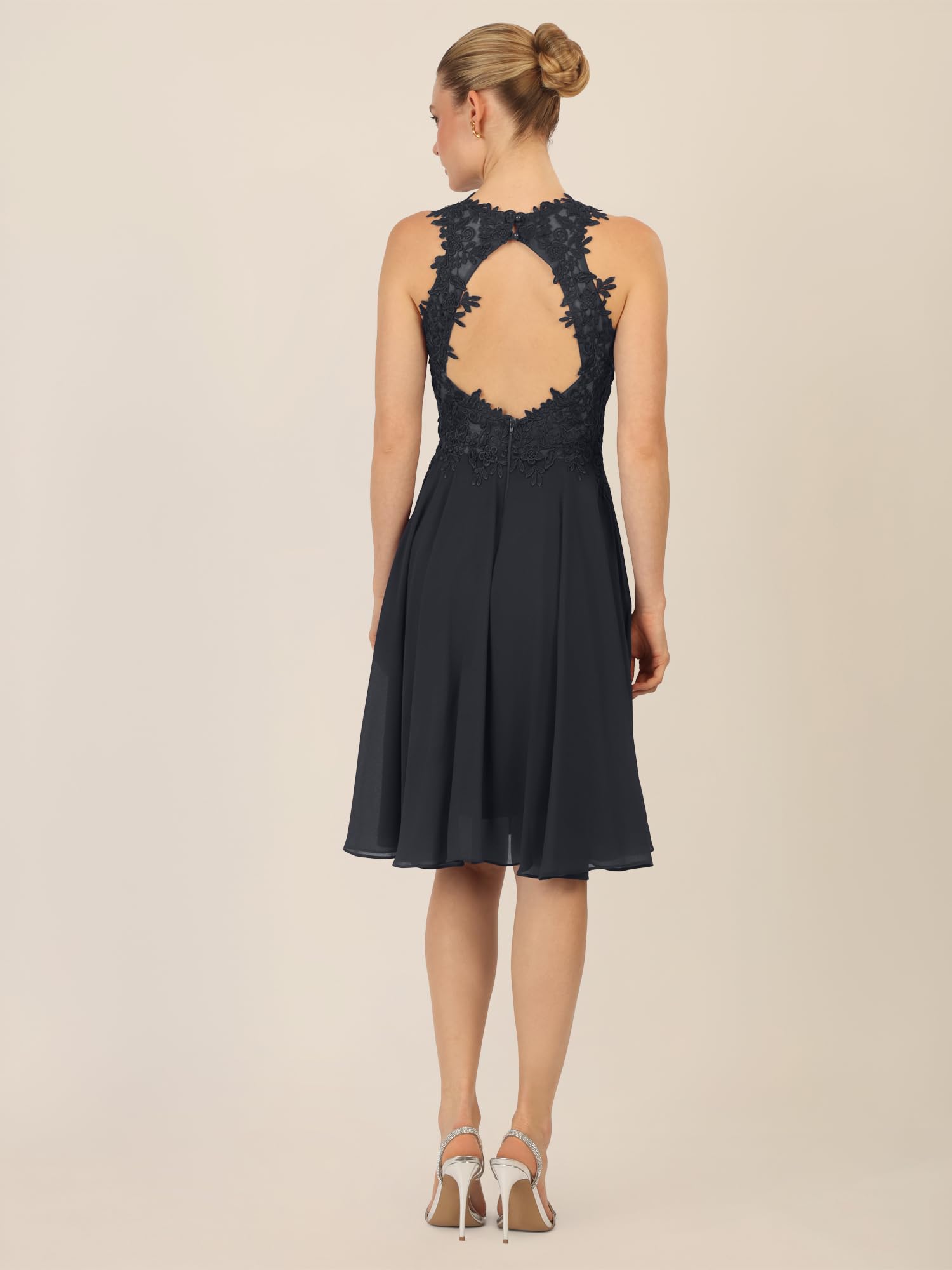 APART Cocktailkleid mit Cut-Out-Rücken,
