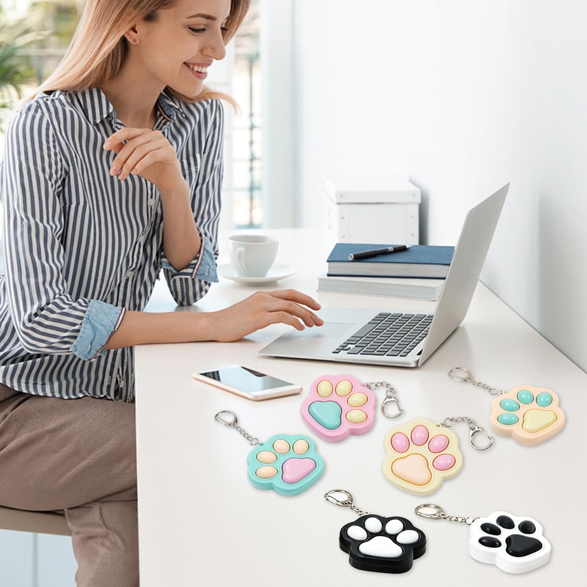 Zioyihan 12 Pcs Cat Paw Fidget Toys Fidget Keychain, Mini Clicker Sensory Toy Anxiety and Stress Relief for Adults (Colourful)