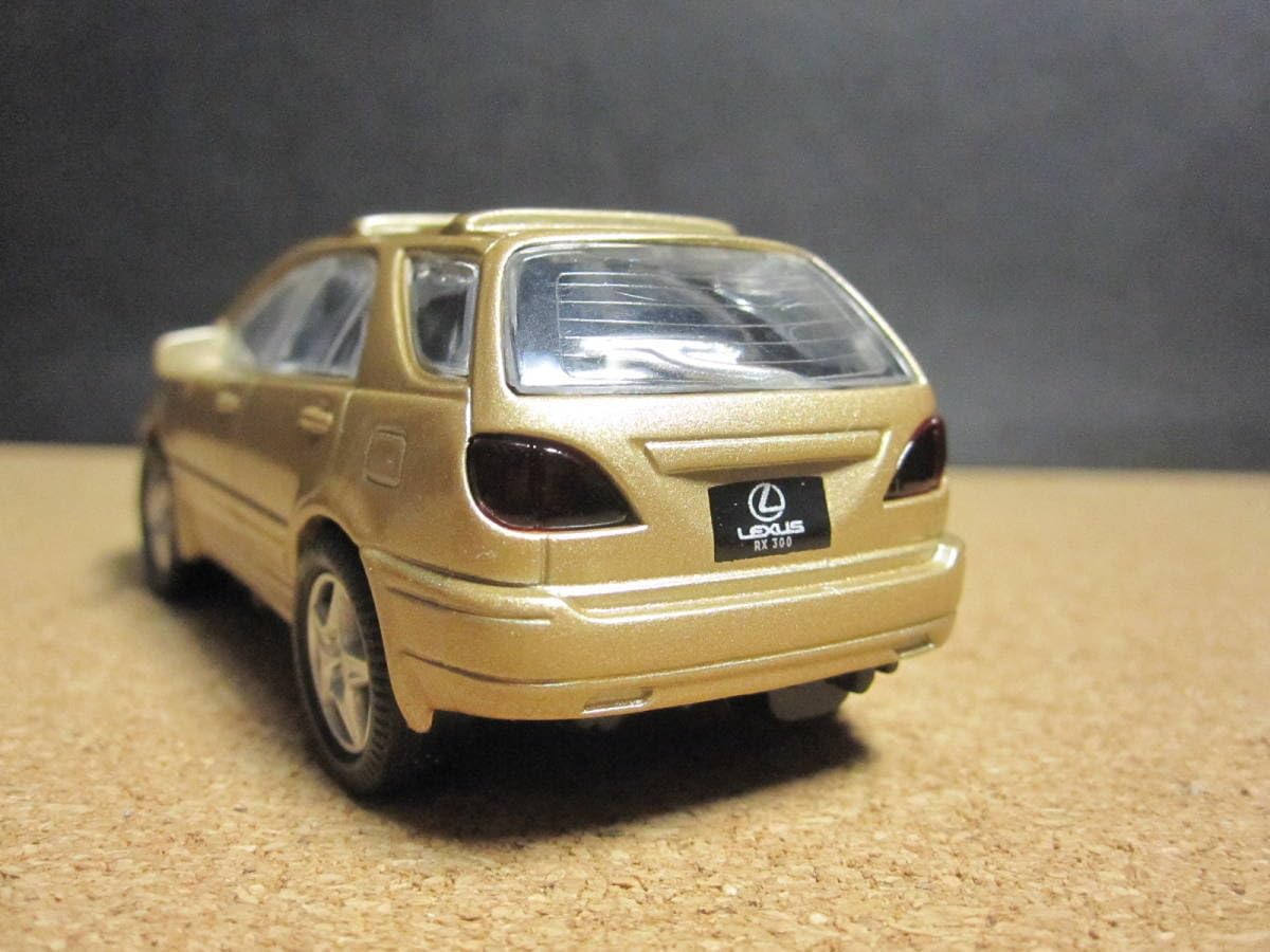 Amazon | レクサス・RX300 初代 XU10型：ダイキャストミニカー1/48美品