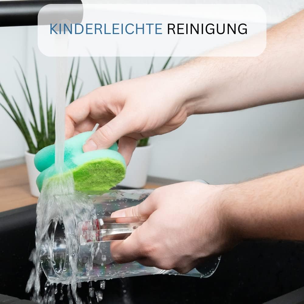 Westmark Teigportionierer - Crêpes Maker mit Deckel & Skala - 900ml Volumen - ideal auch für Muffins & Waffeln - glasklarer Kunststoff - kein Teigschaber mehr nötig (rot)