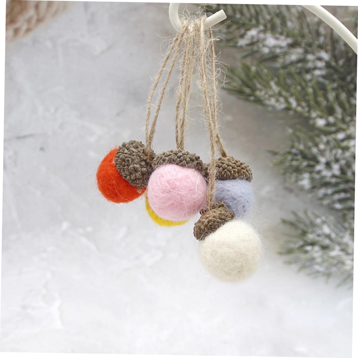 3 Set Di Decorazioni Natalizie in Feltro Di Lana Pigne Pendenti Decorazioni Festive 12 Pezzi * 3 Casuali