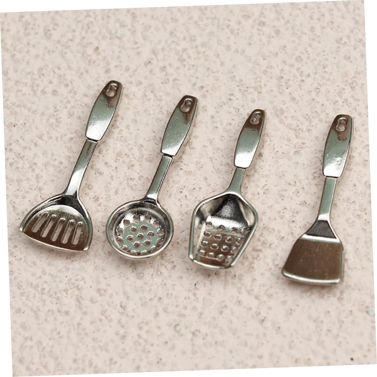 Toddmomy Mini regadera de metal pequeña para niños, modelo de jardín 3D, hervidor de agua, 8,5 x 4,7 x 4,3 cm, juguete realista para clases de jardín Toddmomy Mini regadera de metal pequeña para niños, modelo de jardín 3D, hervidor de agua, 8,5 x 4,7 x 4,3 cm, juguete realista para clases de jardín