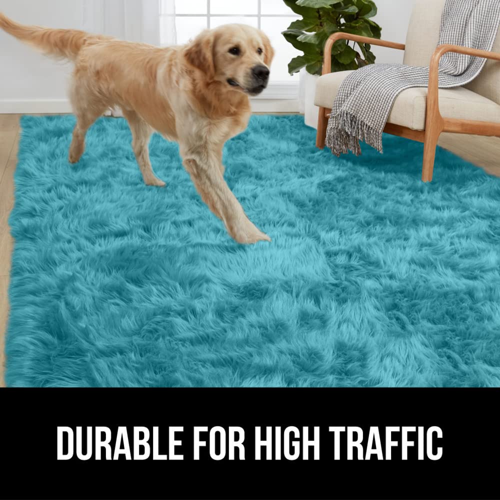 Gorilla Grip Fluffy Faux Fur Rug, 6x9, Machine Washable Soft Furry Area Rugs, Rubber Backing, Plush Floor Carpets for Baby Nursery, Bedroom, Living Room Shag Carpet, Luxury Home Decor, Turquoise