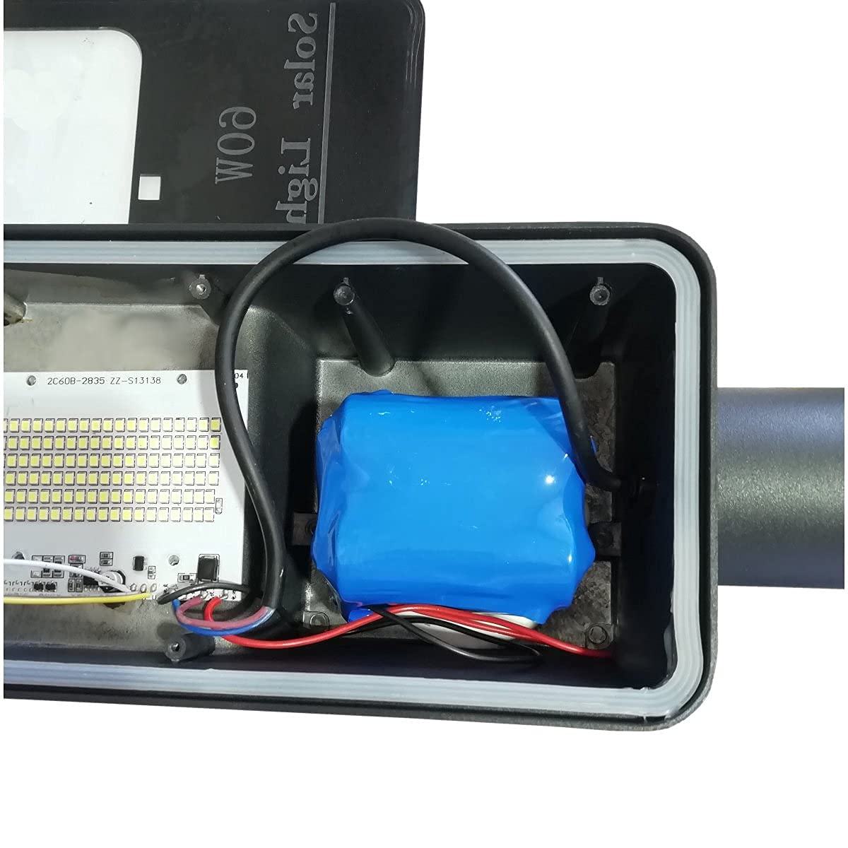 Lampa solarna LED/lampa uliczna z dopasowanym modułem solarnym. 60 W. 6000 K. Do użytku na zewnątrz i baterii litowo-jonowej. Z pilotem zdalnego sterowania