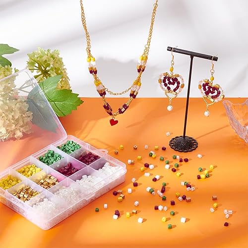 Miniatura 5 de NBEADS Juego de 2264 piezas de 6 colores para hacer pulseras, cuentas de cristal en forma de cubo con agujas de hilo elástico, cuentas pequeñas para