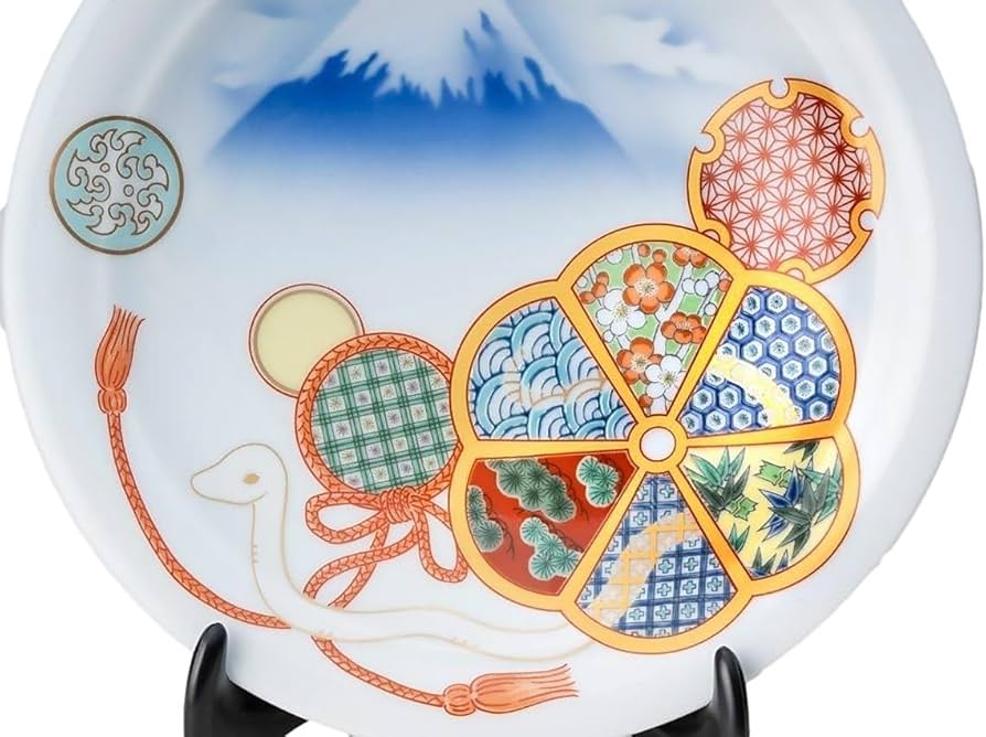 『海うー特価』　深川製磁　『茜』　商売繁盛　健康長寿　吉祥文様・縁起皿　皿立付 海うー特価』 深川製磁 『茜』 商売繁盛 健康長寿 吉祥文様