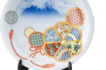 『海うー特価』　深川製磁　『茜』　商売繁盛　健康長寿　吉祥文様・縁起皿　皿立付 2025年(令和7年)『巳』富士に黄金蛇吉祥紋縁起皿 | 特集