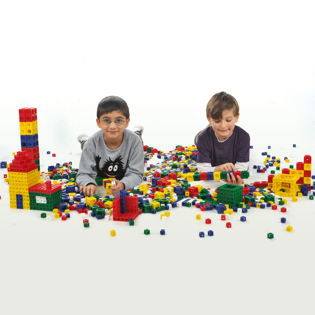 Wiemann Lehrmittel - Steckwürfel für die Grundschule - 1000 Stück - Kantenlänge 1,7 cm - Dick-System - Inkl. Aufbewahrungsbox - Würfel-Set in Rot, Gelb, Blau, Grün, Weiß