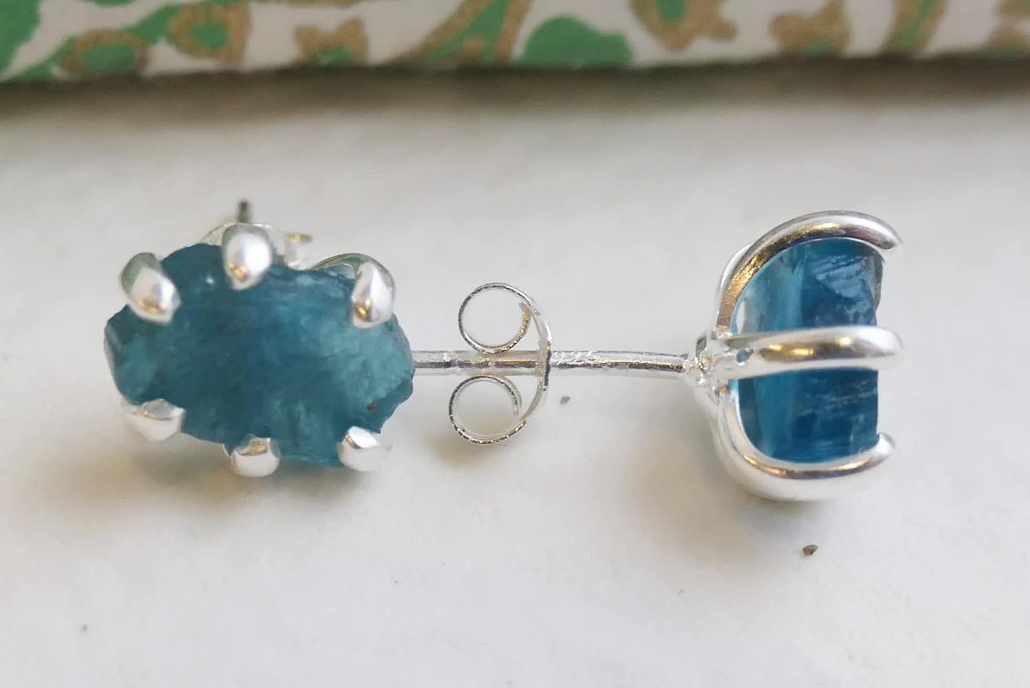 Raw Gemstone 6-8mm Solid 925 Sterling Silver Stud Earrings - Hypoallergenic Scandinavian Handmade Natural Gem Birthstone Jewelry - 6 prongs for Extra Security